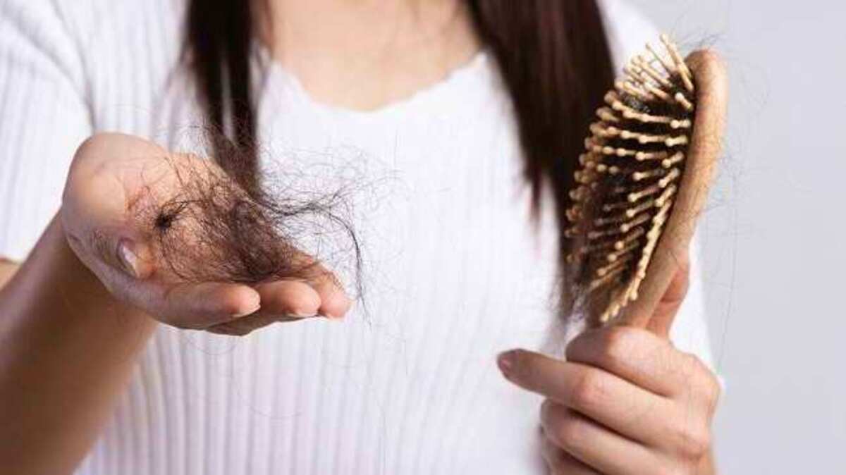 Rambut Anda Sering Rontok dan Membuat Stres? Jangan Panik! Begini Cara Mengatasinya
