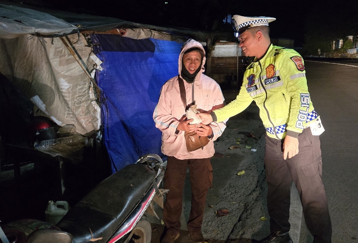 Satlantas Polres Muara Enim Gelar Giat Sahur On The Road