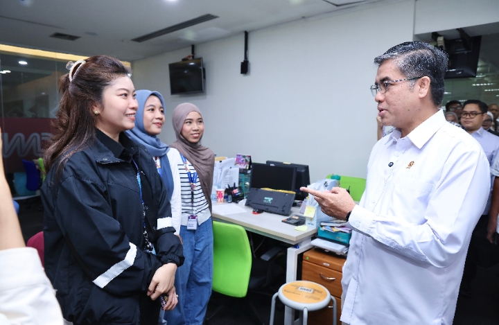 Menaker Imbau Mitra Pemagangan Fasilitasi Uji Kompetensi Peserta Maganghub