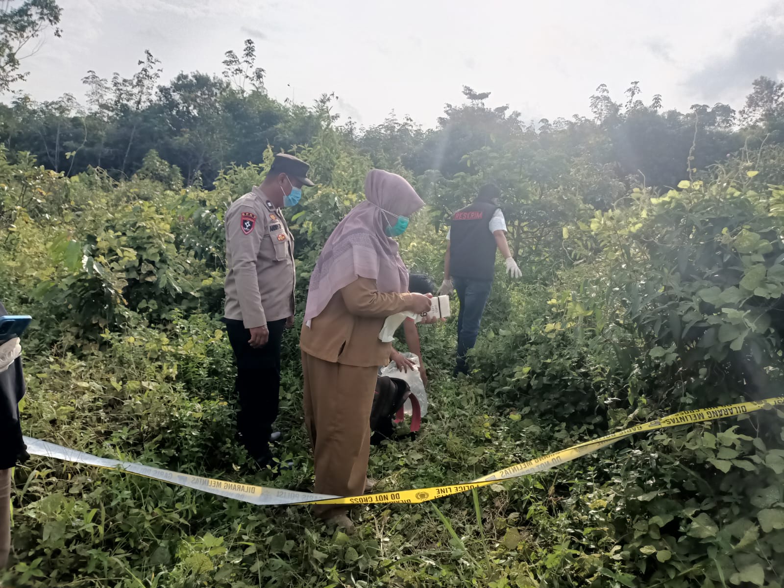 Pelaku Pembunuhan Perempuan Tanpa Identitas di Muara Enim Menyerahkan Diri ke Polisi