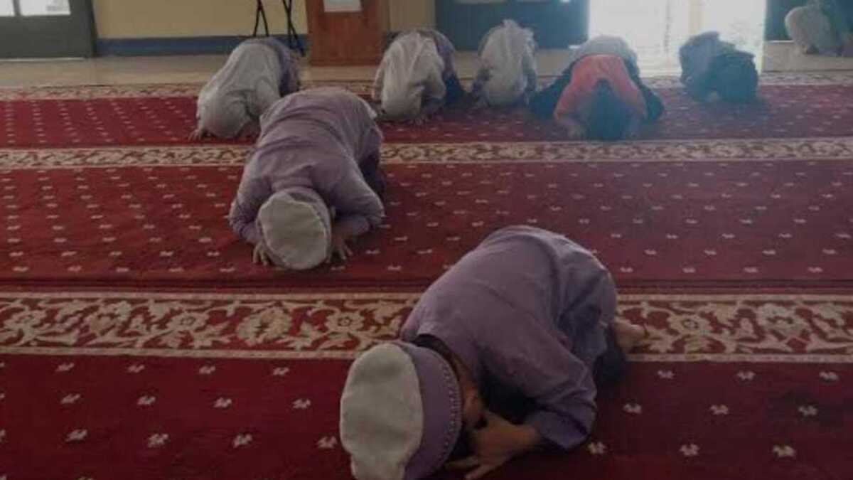 Orang yang Shalat Masih Masuk Neraka, Kok Bisa?