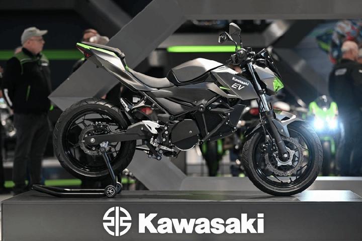 Kawasaki Resmi Memperkenalkan 2 Motor Listriknya, Intip Spesifikasi Umumnya Disini