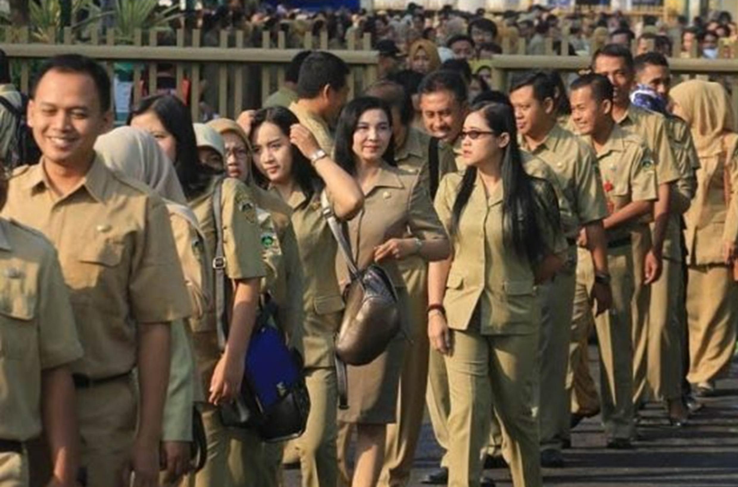 Pemerintah Prioritaskan Guru dan Nakes Jadi PNS Tahun 2023, Simak Penjelasannya