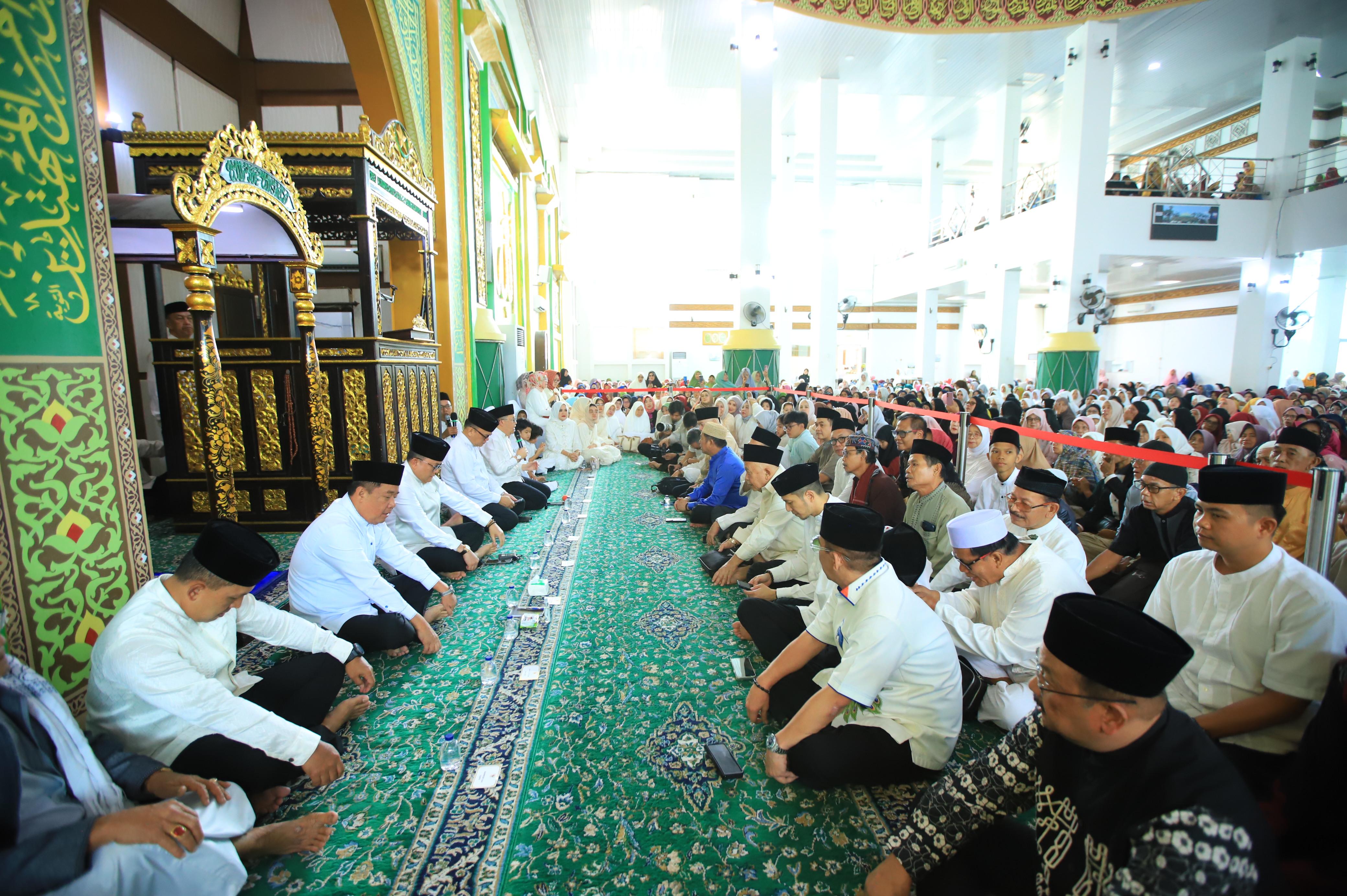 Wagub Cik Ujang Kenang Dedikasi Alex Noerdin, Ajak Masyarakat Doakan Almarhum