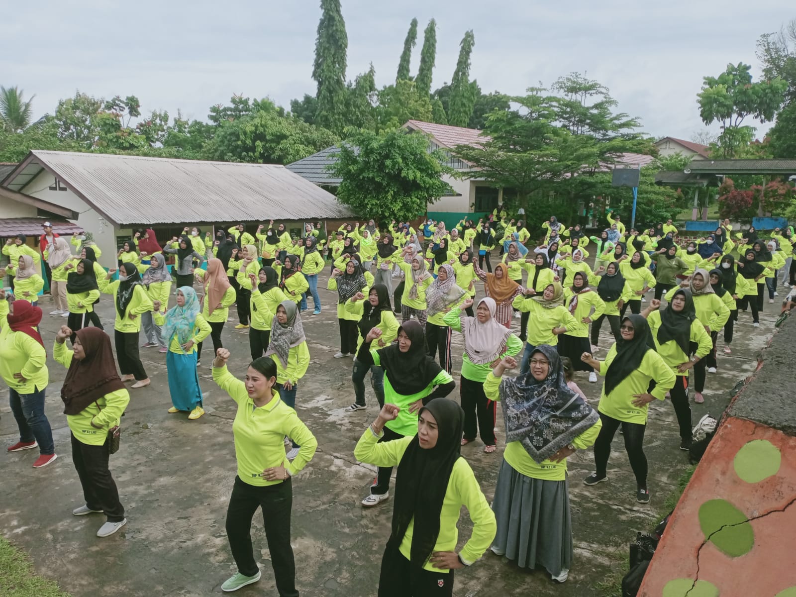 Kompak, Paguyuban dan Komite SMP Negeri 2 Lawang Kidul Dukung Kemajuan Sekolah 