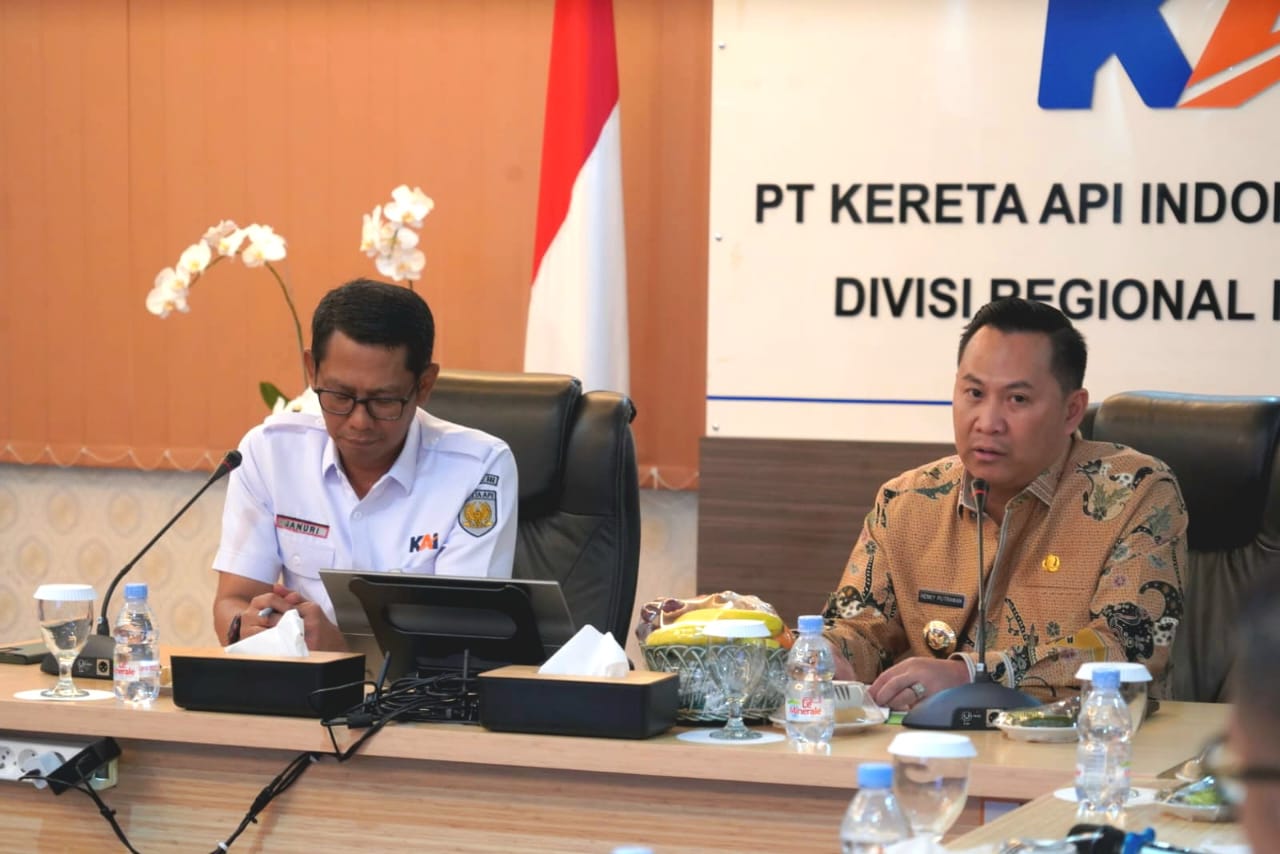 Pj Bupati Muara Enim Dorong Pembangunan Fly Over Gelumbang dan Bantaian Selesai Tepat Waktu