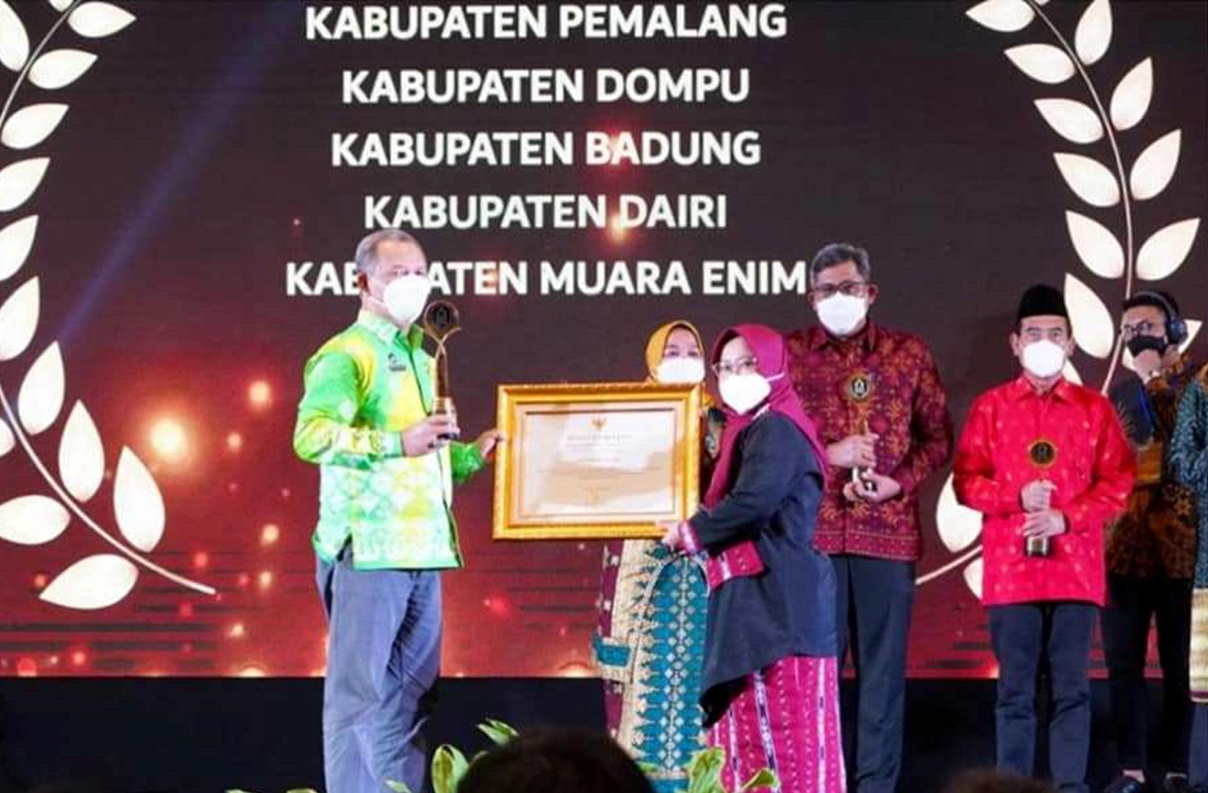 Pemkab Muara Enim Raih Anugerah KPAI 2022