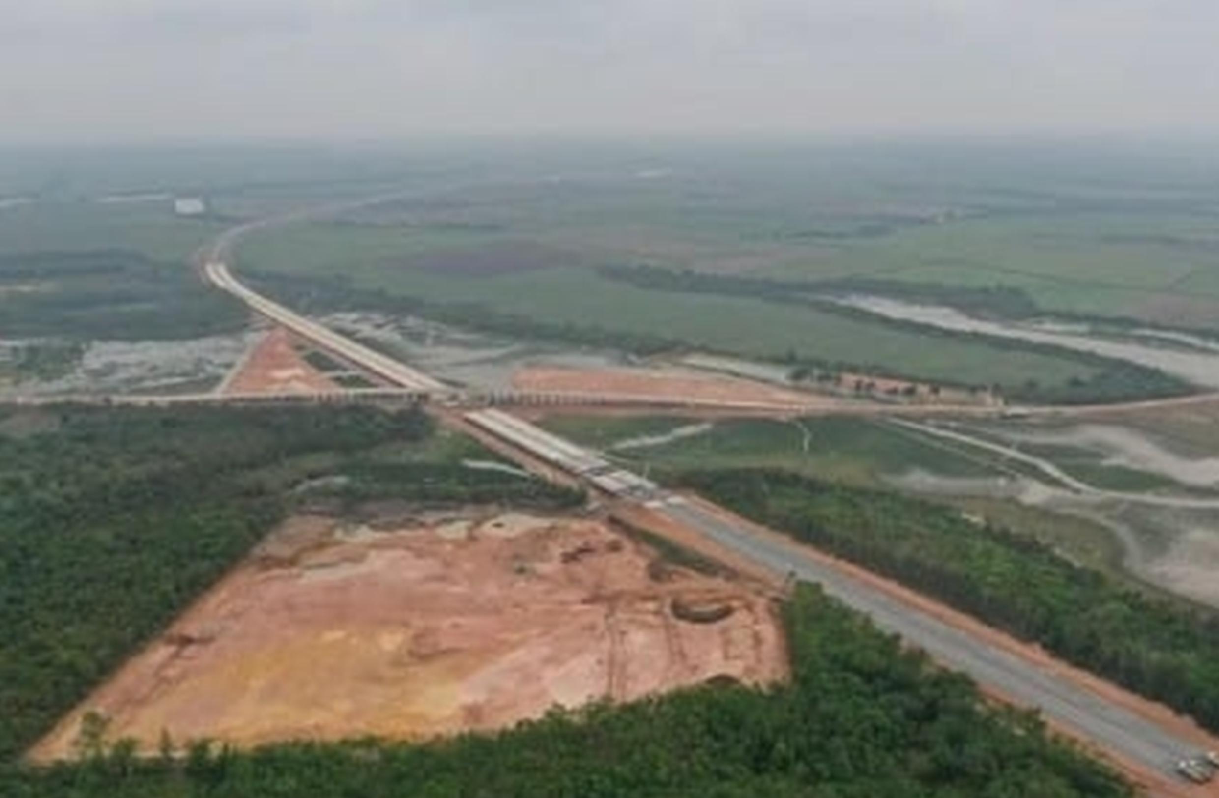 Pembangunan Jalan Tol Simpang Indralaya-Prabumulih Capai 57,491 Persen