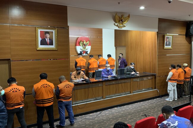 10 Anggota DPRD Muara Enim Tersangka KPK Resmi Ditahan