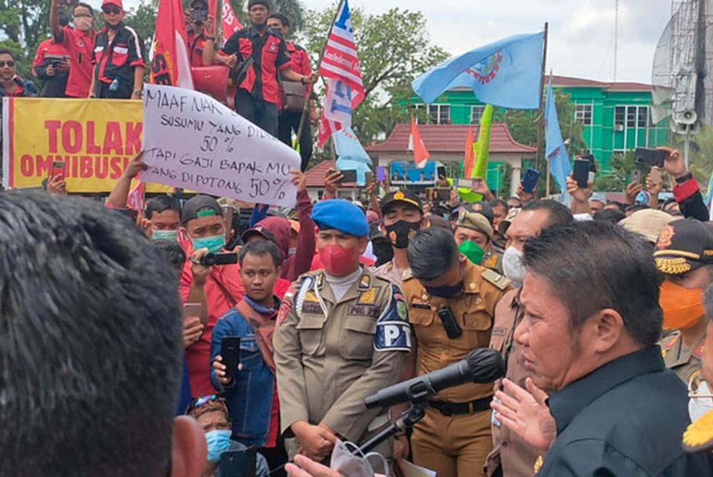 Gubernur Herman Deru Janji Evaluasi Upah Minimum Provinsi