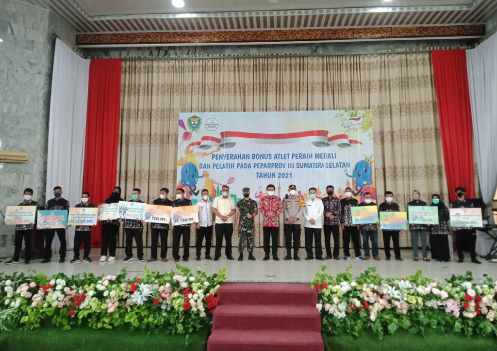 Pemkab Muara Enim Gelontorkan Bonus Rp1,2 Miliar untuk Atlet Peparprov