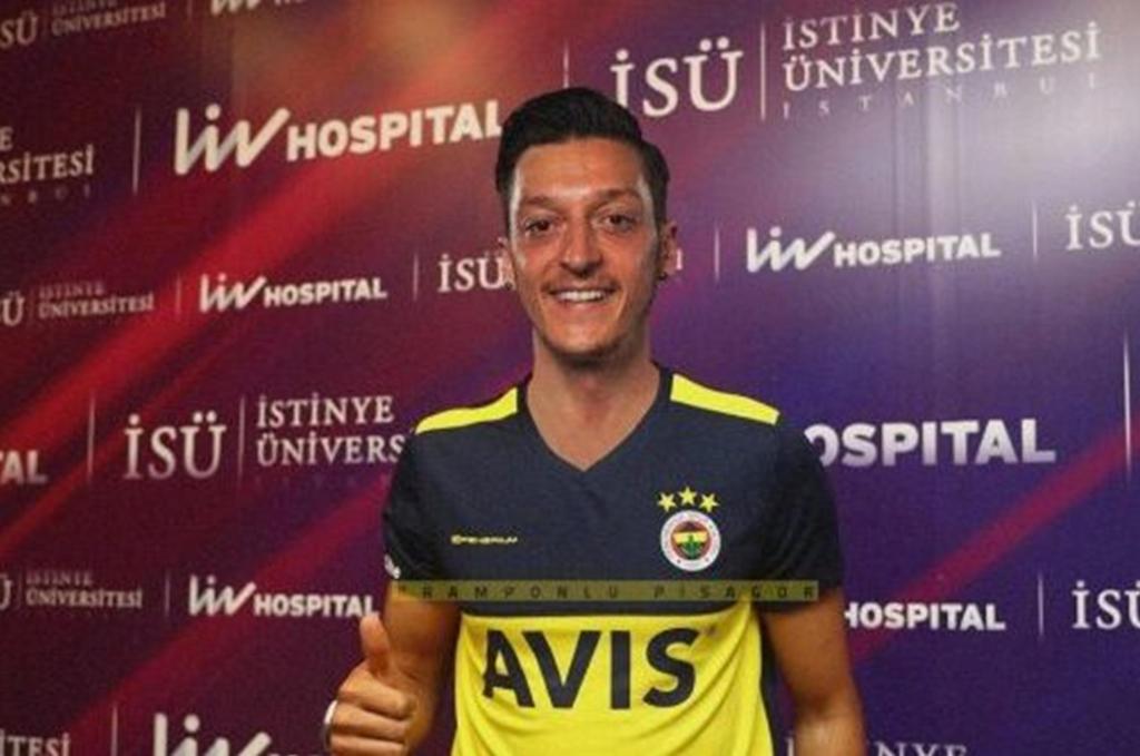 Raffi Ahmad Beri Sinyal Mesut Ozil Gabung RANS Cilegon