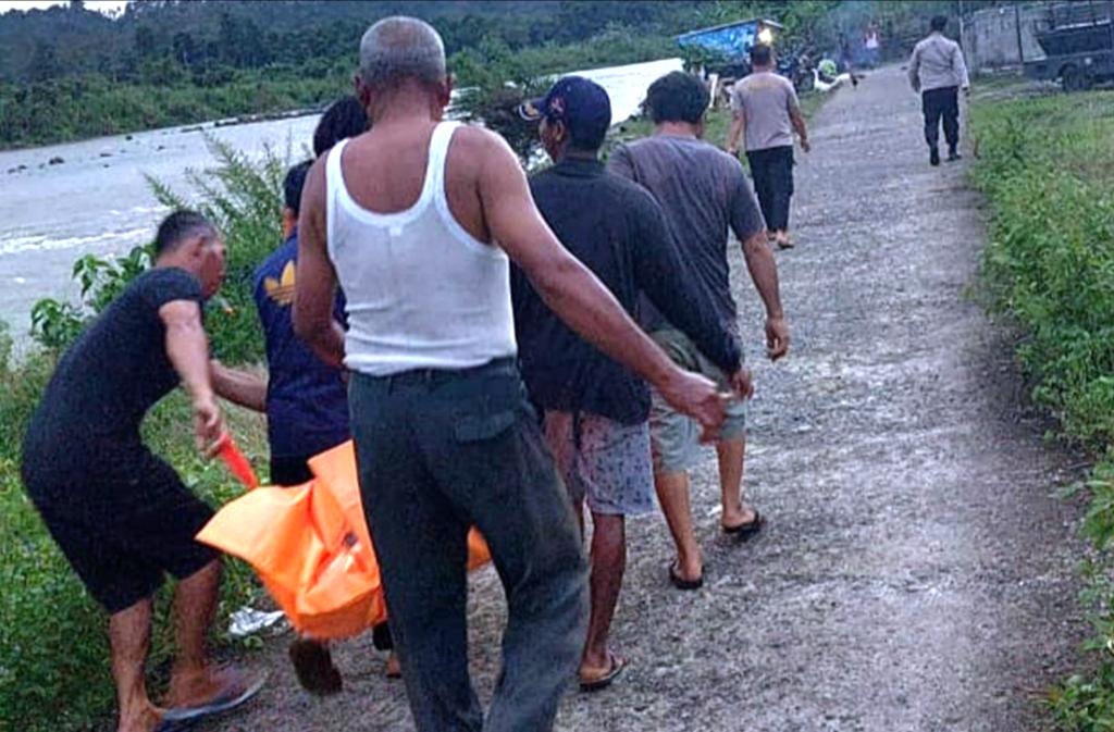 Pria Paruh Baya Ini Ditemukan Meninggal Dunia di Sungai Lematang