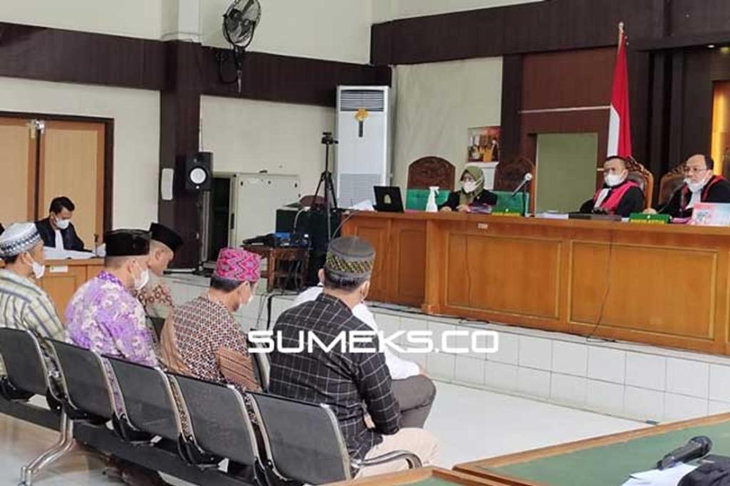 Sidang Dana Hibah, Terdakwa dan Saksi Saling Bantah