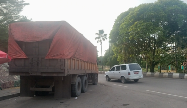 Bupati Edison Targetkan Pertengahan Tahun 2025 Muara Enim Bebas Truk Batu Bara