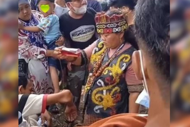 Pengobatan Ida Dayak Makin Digandrungi Masyarakat, Hingga Diklaim Lebih Praktis Dibanding Pakai BPJS