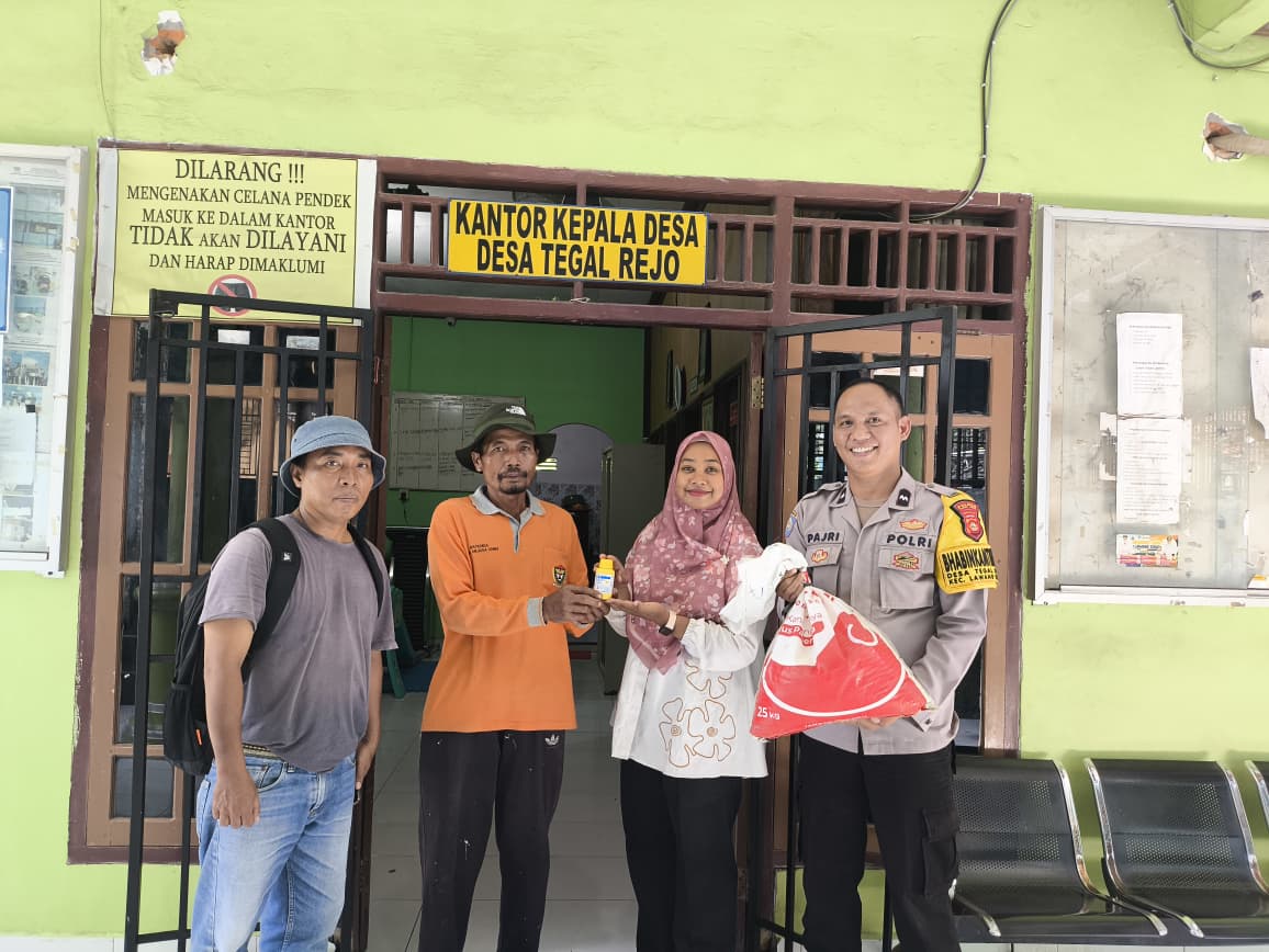 Bhabinkamtibmas Desa Tegal Rejo Salurkan Bantuan Pertanian untuk Warga