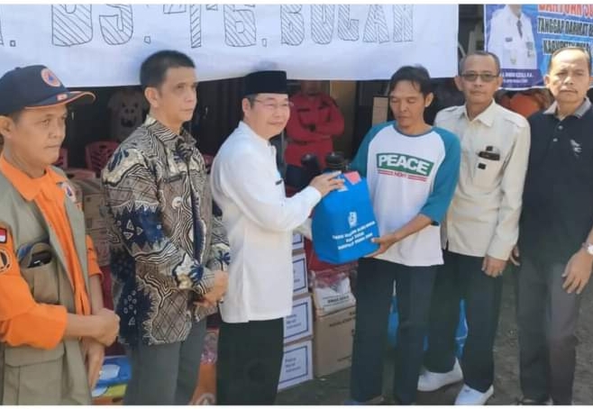 Pemkab Muara Enim Salurkan Bantuan untuk Korban Kebakaran di Desa Tanjung Bulan