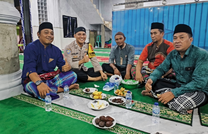 Bhabinkamtibmas Desa Tegal Rejo Gelar Safari Ramadan dan Sosialisasi Kamtibmas