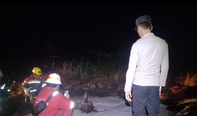 Pipa Sumur Pertamina di Muara Enim Terbakar