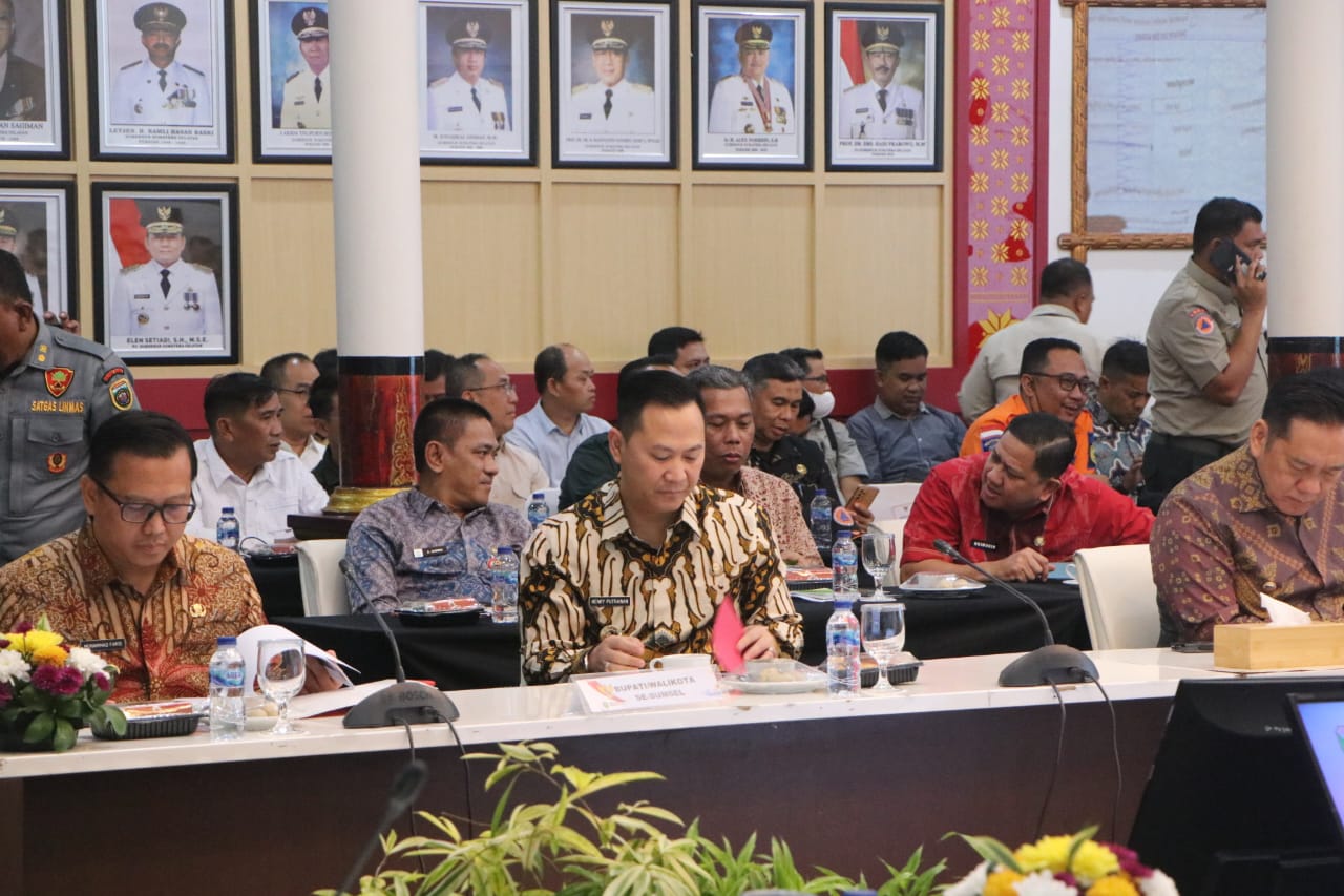 Pj Bupati Muara Enim Aktifkan 5 Posko Karhutla