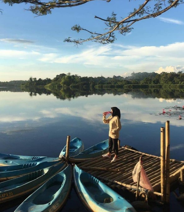 Indonesia Punya 521 Danau Cantik, Ada Danau Dendam Tak Sudah, Kamu Tahu Danau Itu  Daerah Mana?