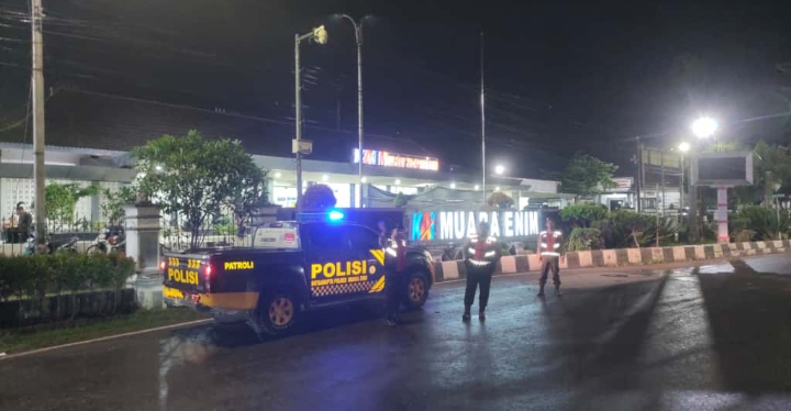 Patroli Malam Satuan Samapta Polres Muara Enim Antisipasi Curat, Curas, Curanmor hingga Balap Liar