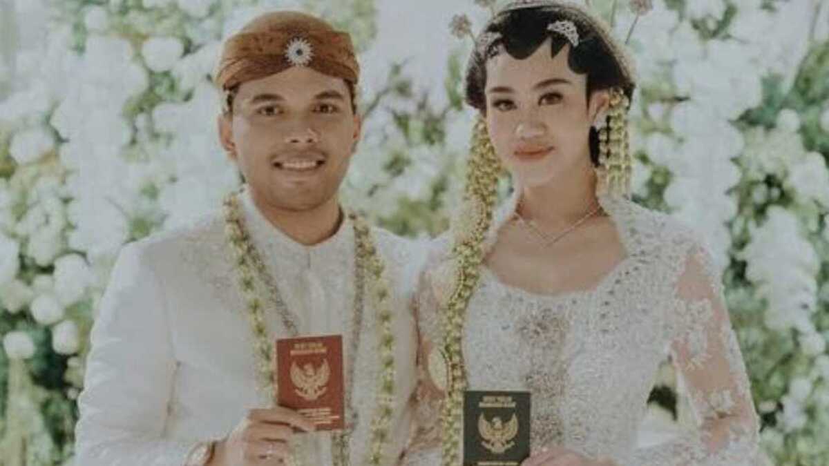 Sah, Thariq dan Aaliyah Resmi Menjadi Suami Istri