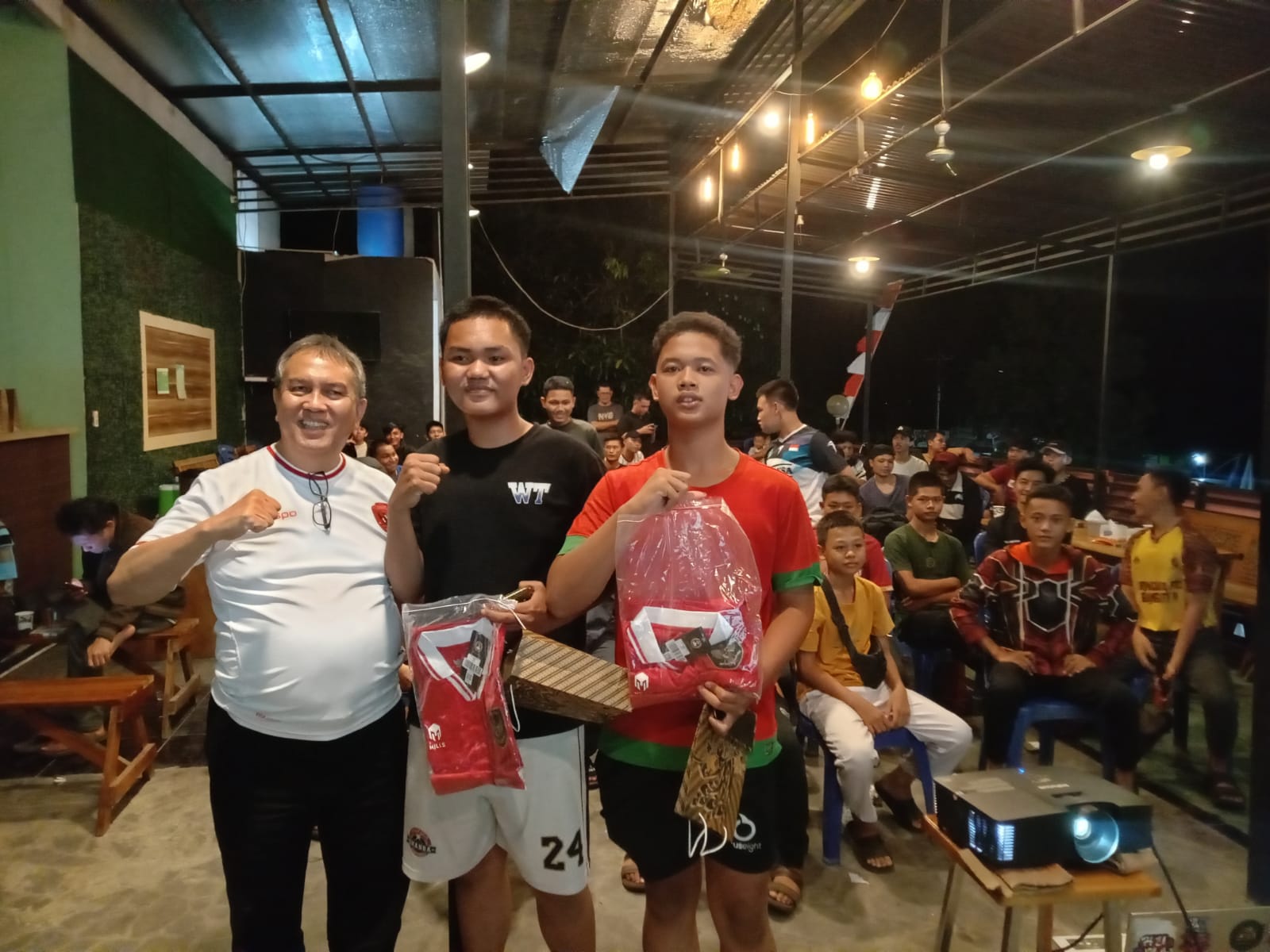 Ahmad Rizali Nonton Bareng Kualifikasi Piala Dunia Mempertemukan Indonesia Vs Australia