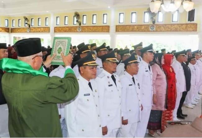 Pj Bupati Muara Enim Klaim Pelantikan 265 Pejabat Tidak Berkaitan dengan Politik