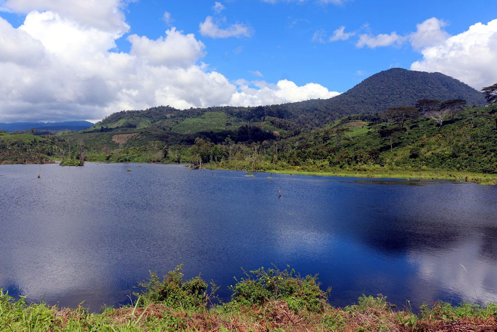 Danau Deduhuk Muara Enim Sumsel, Rekomendasi Untuk Wisata Healing Tenangkan Pikiran dan Jiwa