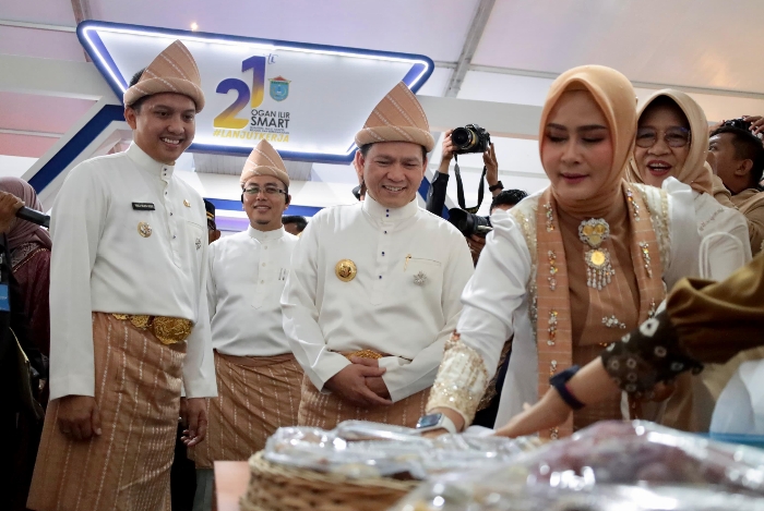 Pj Gubernur Sumsel Tinjau Expo HUT Kabupaten Ogan Ilir ke-21