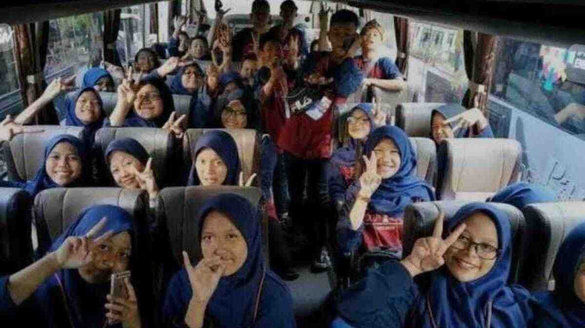 4 Manfaat Study Tour yang Bisa Didapatkan Oleh Siswa