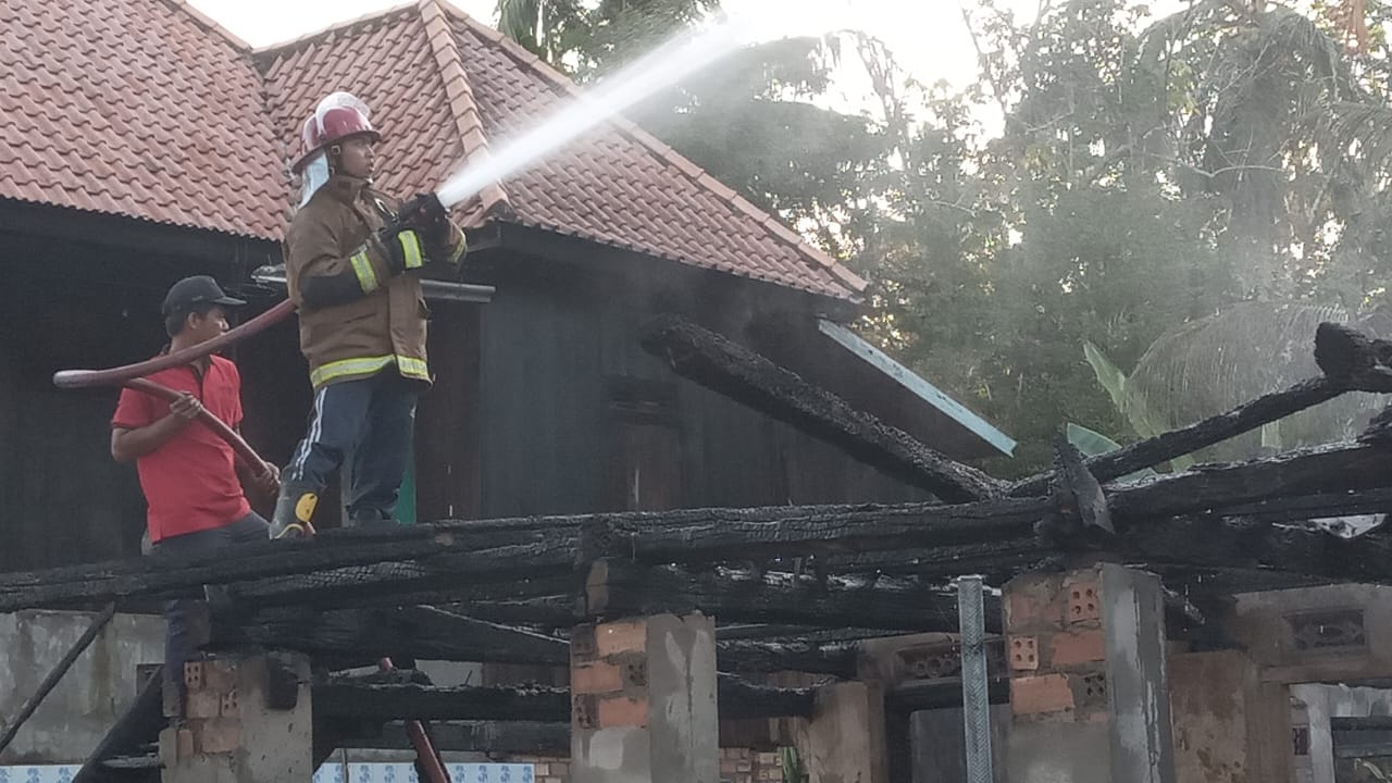 3 Unit Rumah di Wilayah Muara Enim Terbakar, Ternyata Ini Penyebabnya