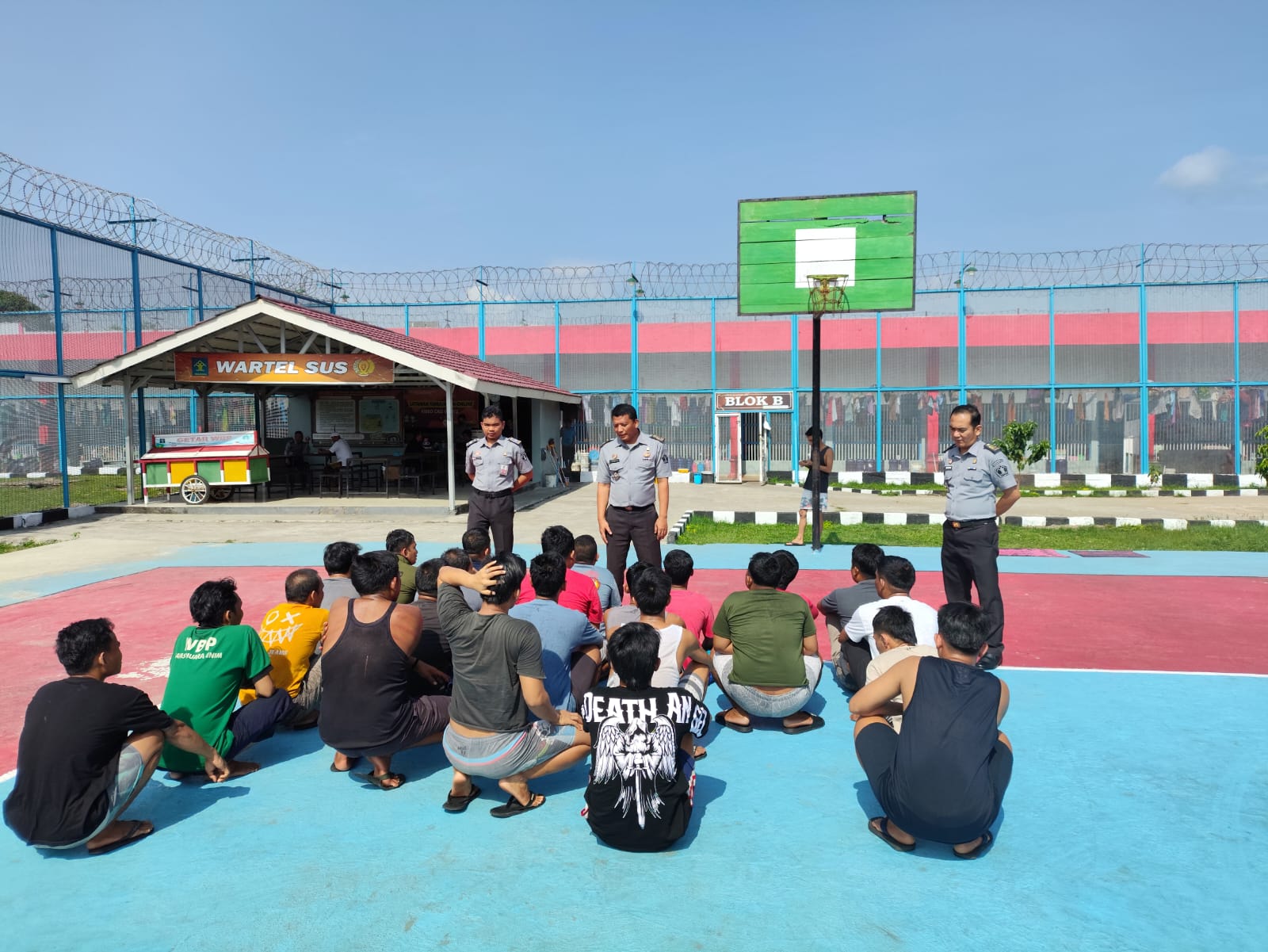 Lapas Muara Enim Lakukan Razia Kamar Warga Binaan