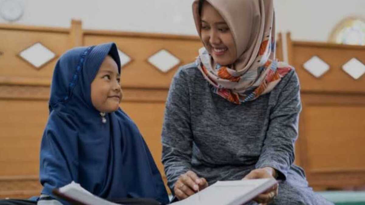  Jadwal Pendidikan Anak Dari Umur 0 – 18 Tahun Menurut Islam