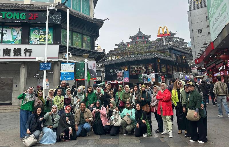 Fakultas Ekonomi dan Bisnis Universitas Trisakti Gelar Gathering di China