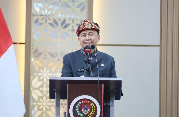 Pj Gubernur Sumsel Beri Dana Bantuan Pembangunan Senilai Rp25 Miliar