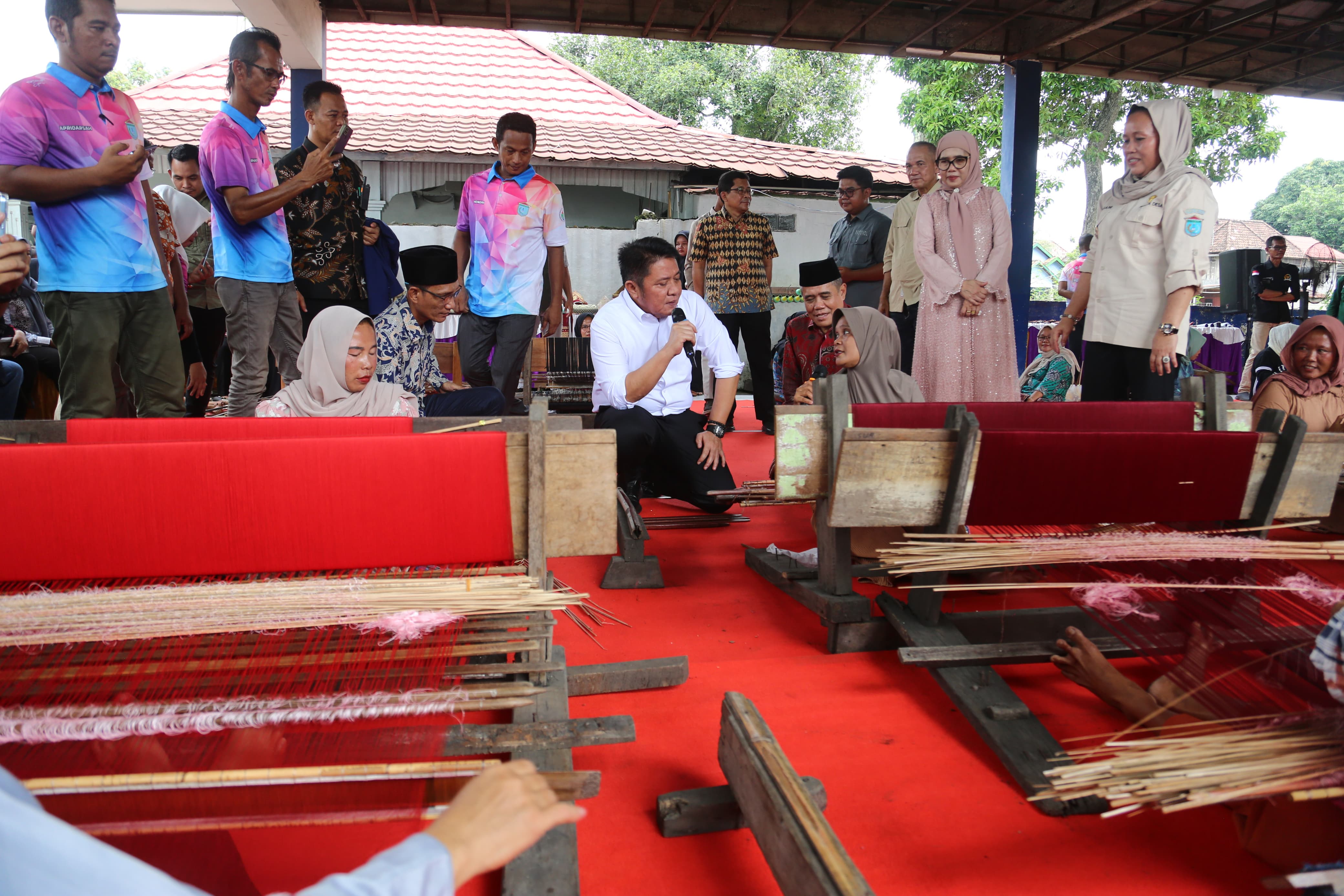 Peduli Keselamatan Kerja, Gubernur Sumsel: Pemerintah Akan Biayai BPJS Ketenagakerjaan Pengrajin Besi