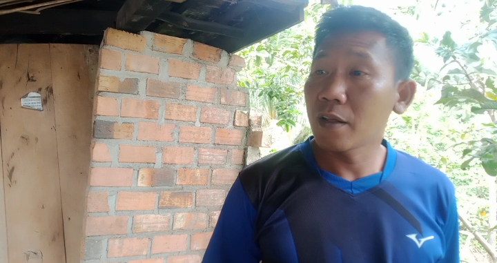 Korban Rumah Ditabrak Bus Sinar Dempo Terbangun dari Tidur Karena Kucing Berkelahi