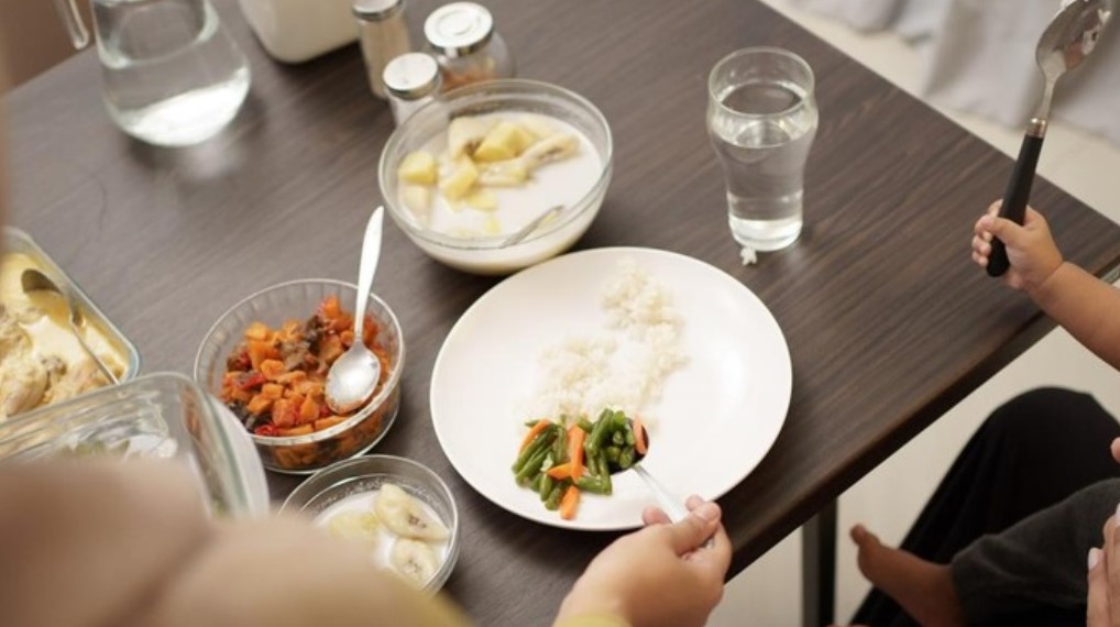 Kamu Wajib Tahu! Ini Tips Sehat Selama Puasa Ramadan