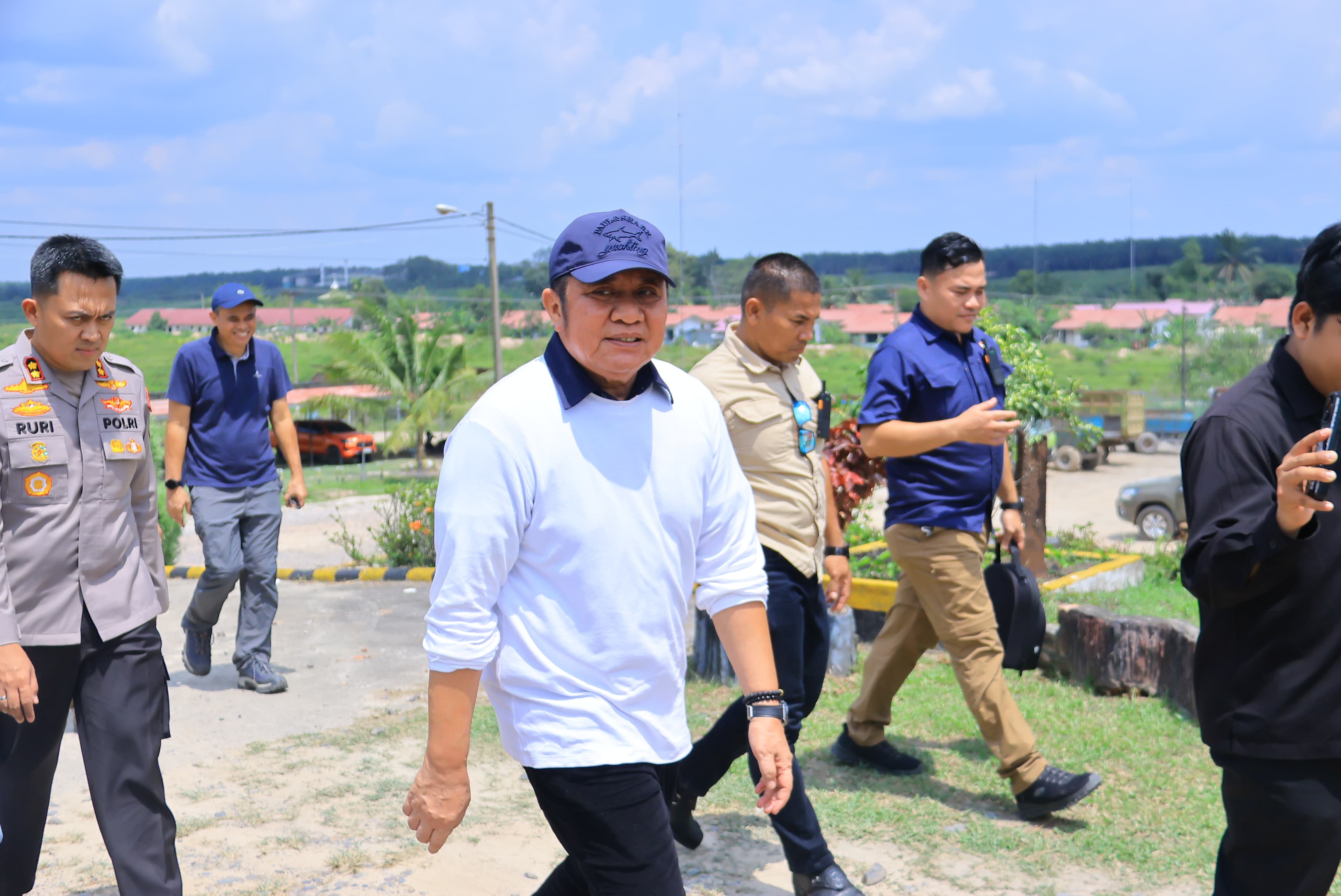 Gubernur Herman Deru Tegaskan Penertiban Sumur Minyak Ilegal Pasca Kebakaran di Muba