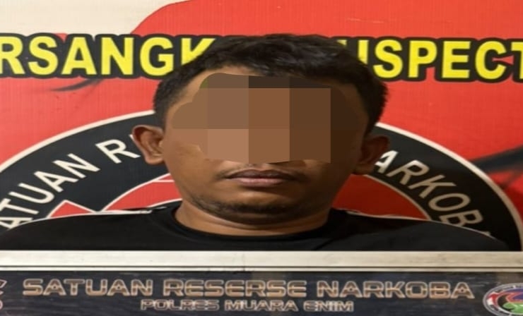 Satresnarkoba Polres Muara Enim Ringkus Pengedar Sabu dengan BB Sebanyak 19 Paket Siap Edar