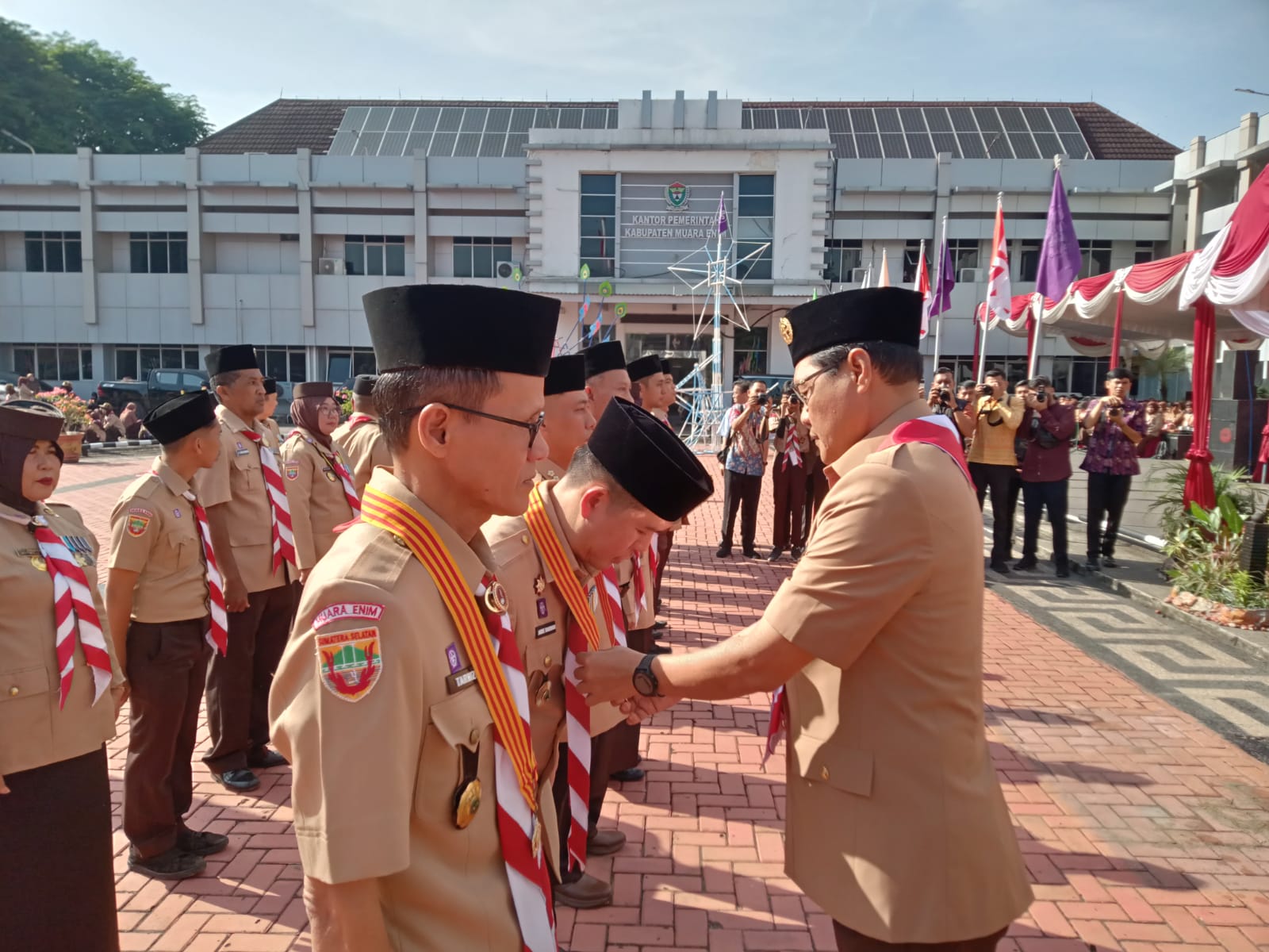 Bupati Edison Ajak Pengurus Pramuka Bentuk Karakter Generasi Muda