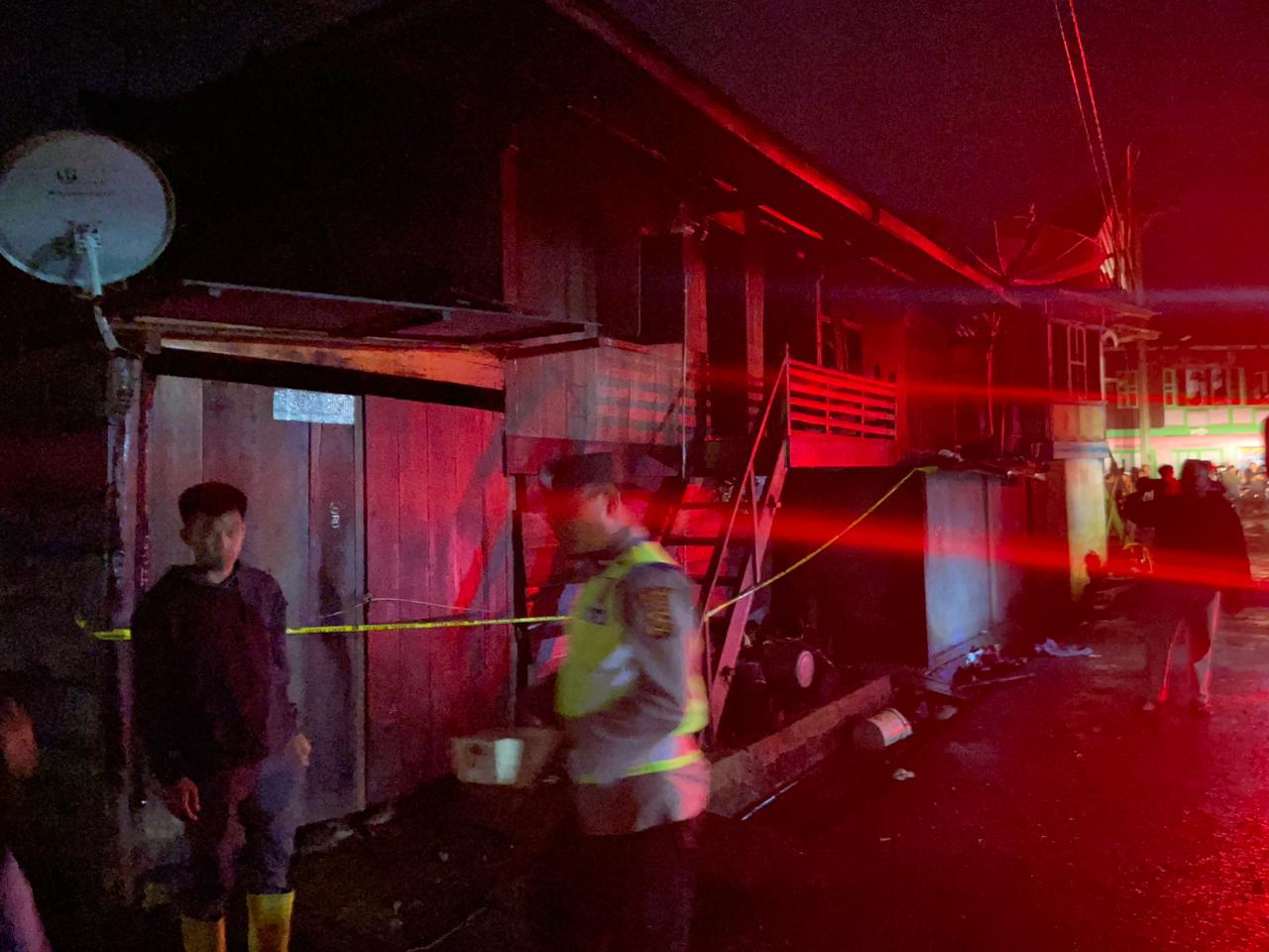 Ditinggal Salat ke Masjid, Rumah di Semende Muara Enim Ini Hangus Dilahap Si Jago Merah