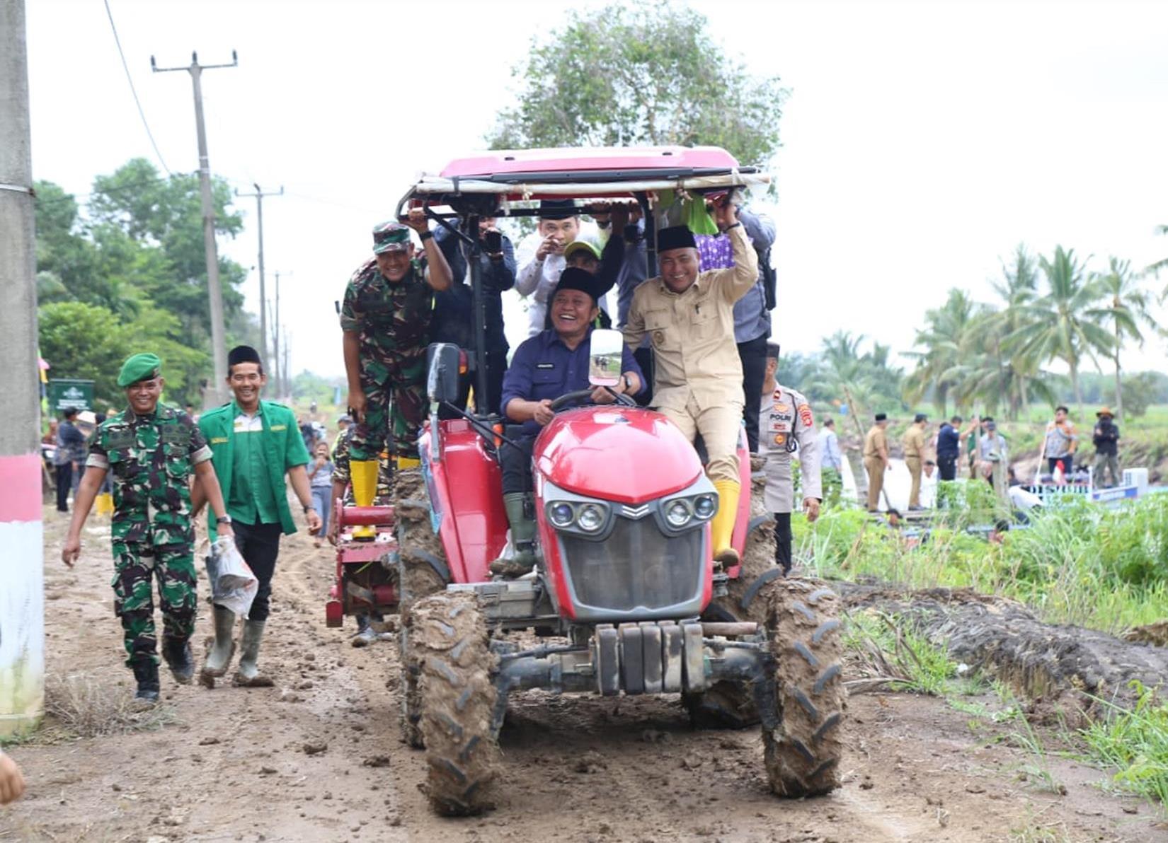 Gubernur Sumsel Respons Keluhan Warga Muba Soal Infrastruktur, Listrik dan Signal