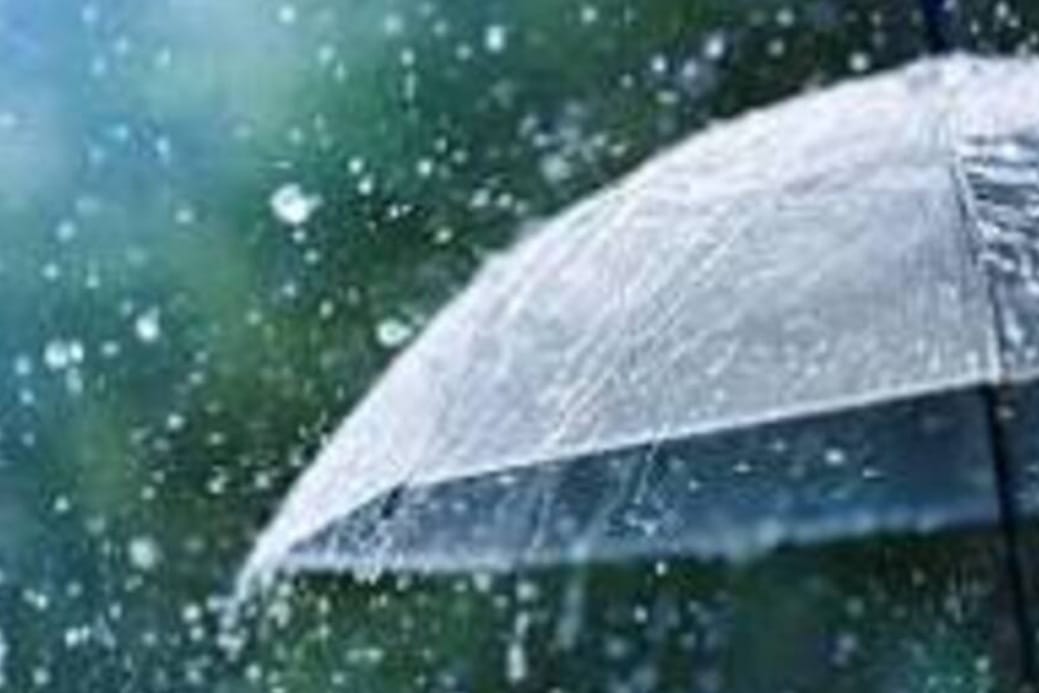 Hujan Turun Bawa Keberkahan! Umat Islam, Yuk Amalkan Do’a Ini Saat Turun Hujan