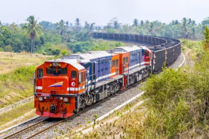 Kurangi Kemacetan, Lalu Lintas Kereta Api Babaranjang Dikurangi