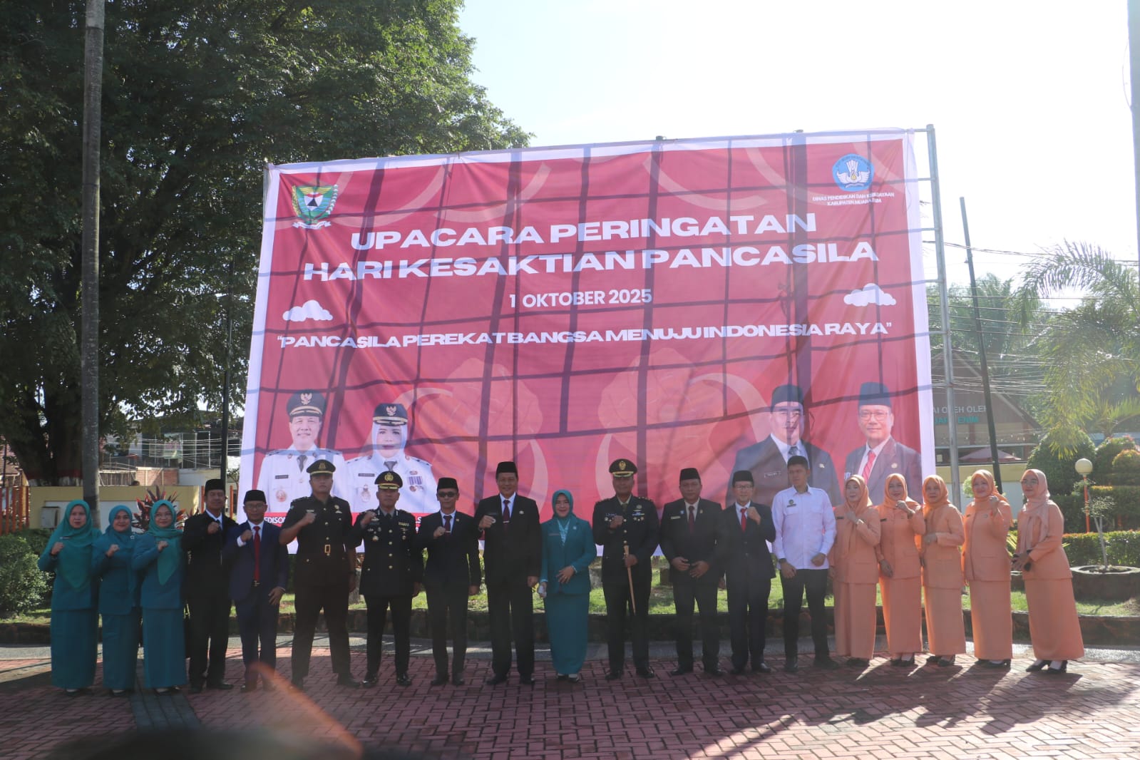 Bupati Edison Ajak Masyarakat Jadikan Pancasila Perekat Persatuan