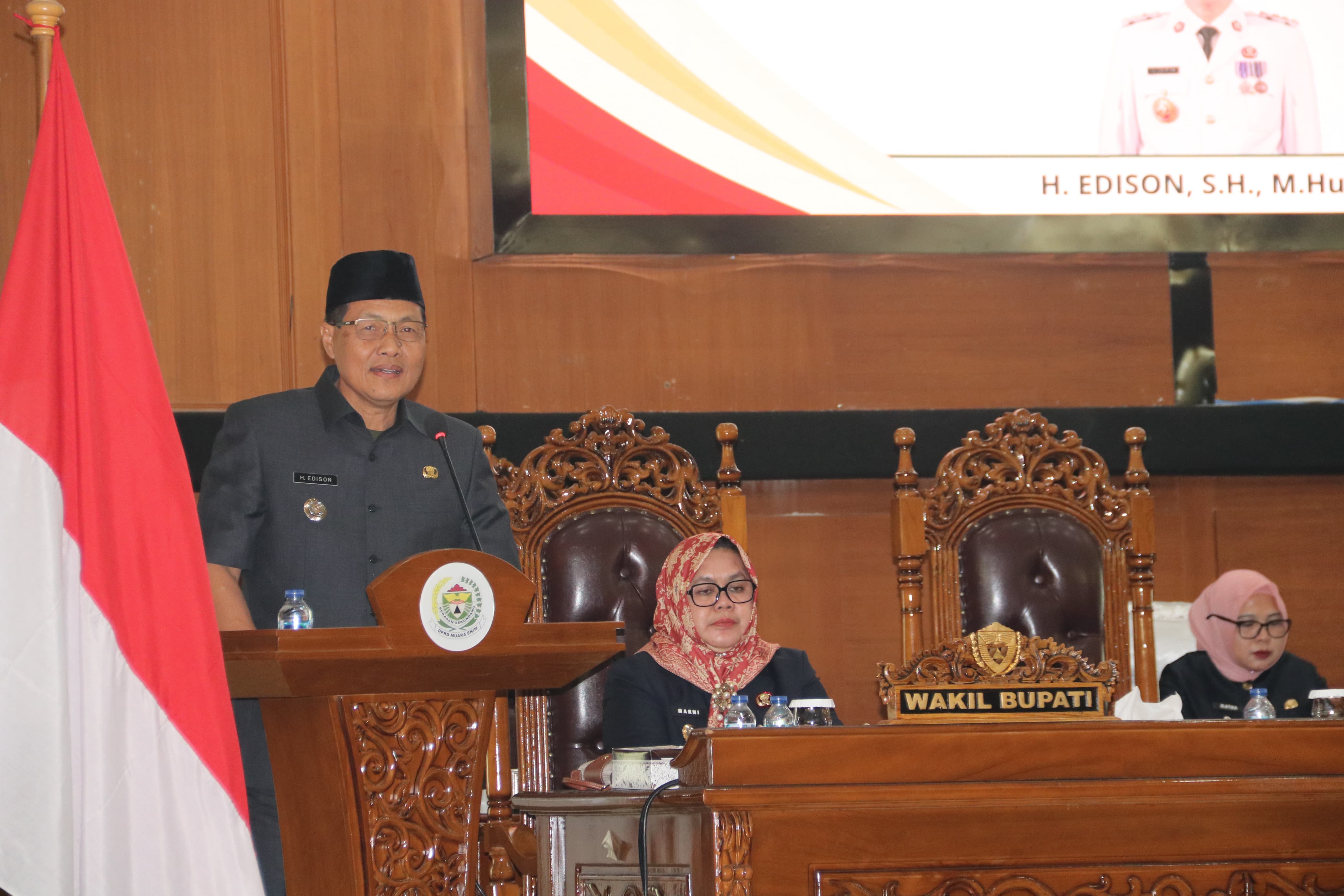 Bupati Edison Komitmen Tingkatkan Pelayanan Kepada Masyarakat